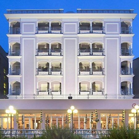 Hotel Continental Cattolica Exterior photo